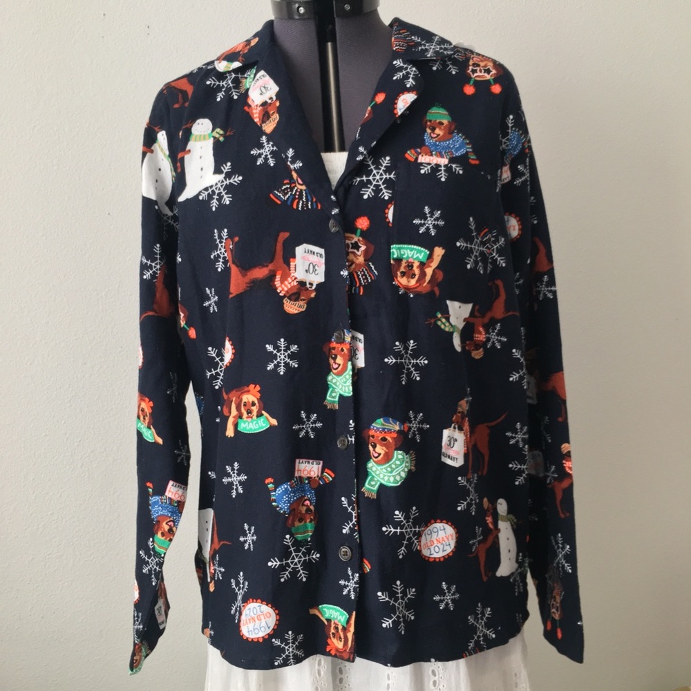 Old Navy Long Sleeve Flannel Button up Festive Pajama Top